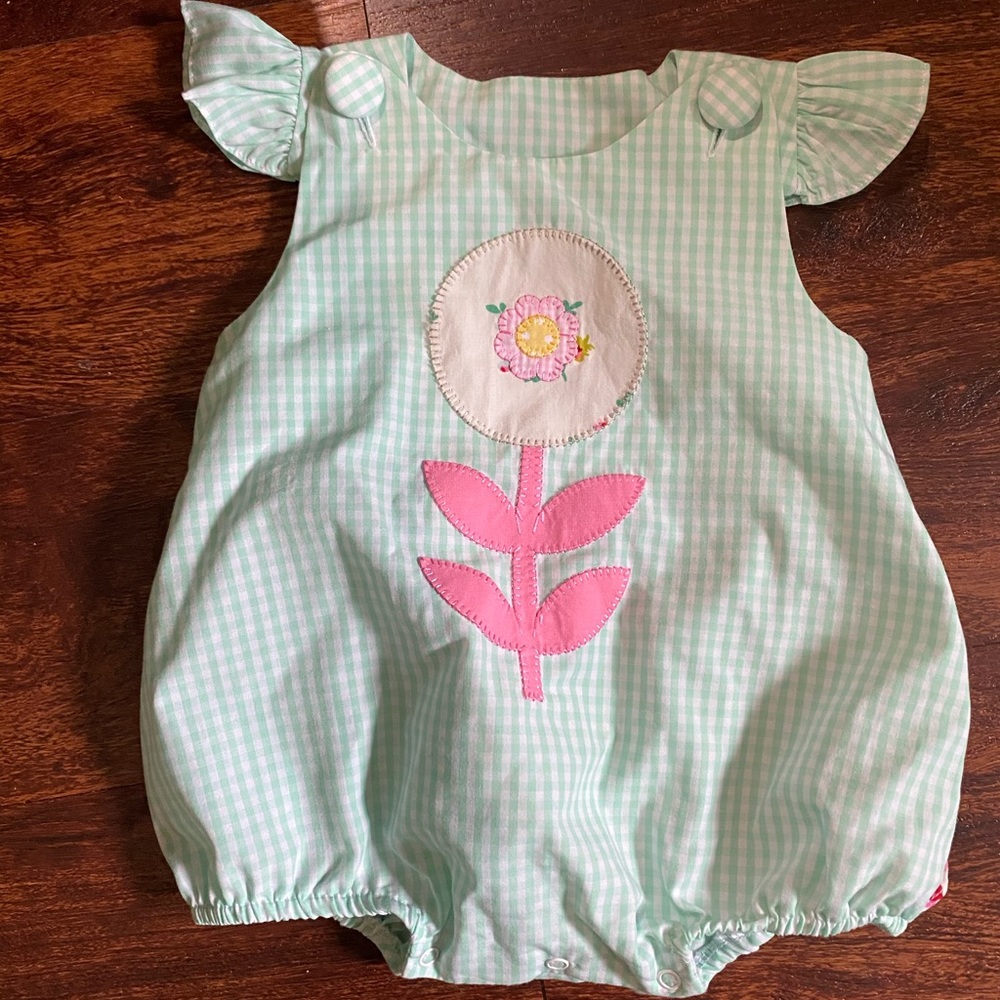 NEW w/o tags. Baby romper